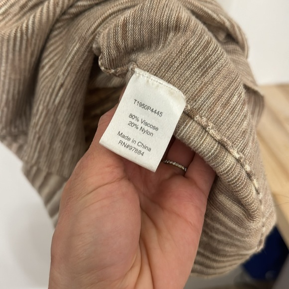 TART long sleeve Sweater Dress brown/ beige. Size XS. Excellent used condition. - Picture 5 of 6